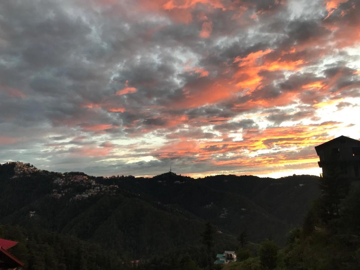 Residence Inn Homestay Shimla Zewnętrze zdjęcie