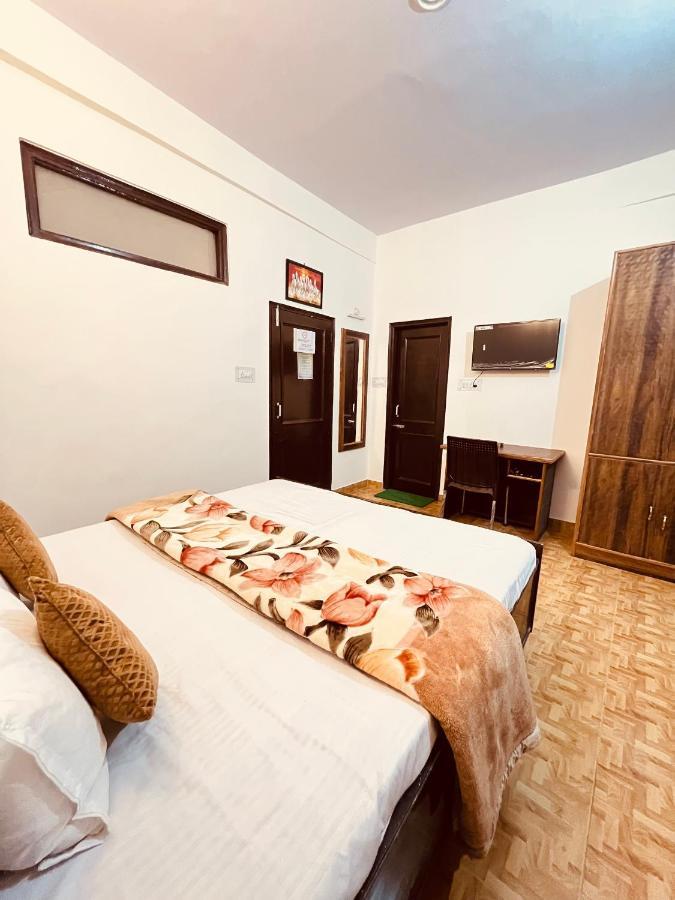 Residence Inn Homestay Shimla Zewnętrze zdjęcie