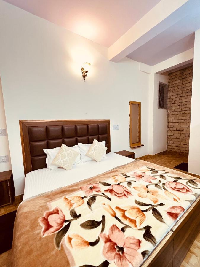 Residence Inn Homestay Shimla Zewnętrze zdjęcie